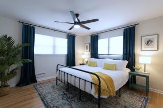 Vintage Modern Mid-Century Gem - Omaha - 8