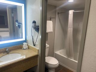 Days Inn by Wyndham El Paso West - El Paso - 1
