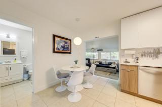 4 Mi to the Beach Pet-Friendly Oakland Park Home - 8