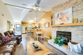 Waterfront Lazy Days Condo with Views and Pool Access! - Osage Beach - 7