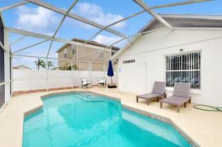 Pet-Friendly Home w/Pool near Disney&ChampionsGate - Davenport - 9