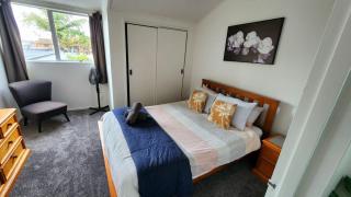 Ahuriri Escape - Home Away Home, Entire Bungalow - Napier - 1