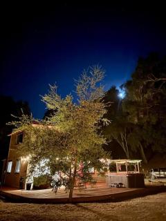 Cabin in the Oaks! Private spa! Outdoor Shower - Paso Robles - 6