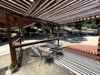 Cabin in the Oaks! Private spa! Outdoor Shower - Paso Robles - 2