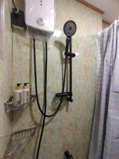Near Manila Airport, COZY Hotel Style Studio Condo 5G - Manila - 2