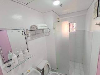 Near Manila Airport COZY 01 Bedroom Condo - 10K - Manila - 5