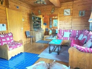 Chalet spacieux - 3 chambres, vue pistes, garage privé - FR-1-351-218 - 9