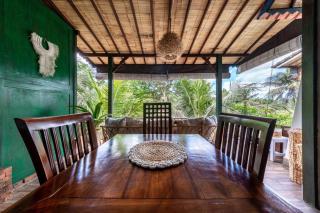 Family Oasis, 2 Bedrooms, Shared Pool, Garden, Rice Field View - Ubud - 6