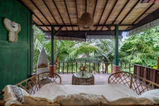 Family Oasis, 2 Bedrooms, Shared Pool, Garden, Rice Field View - Ubud - 8