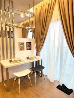 Symphony Tower - Studio, Top Floor, Self Check in, Free Parking, Netflix, High Speed WIFI - Seri Kembangan - 4