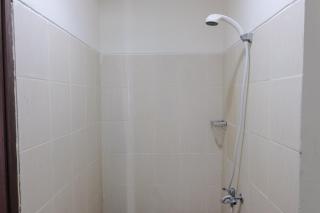 Minimalist Studio at Easton Park Residence Jatinangor Apartment By Travelio - 8