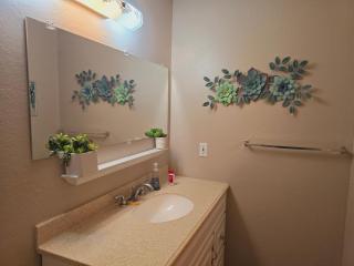 Mountain View Condo with Pool - 2