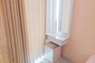 Well Furnished and Homey Studio Room Sky House BSD Apartment By Travelio - Tangerang - 2