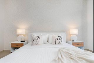 Skyline Huge 1 Bedroom Apartment Creek - Dubaï - 3