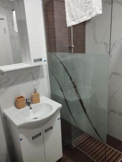 Apartment with pool - Veliko Gradište - 4