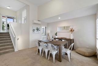Stunning water view Home moments from town - Batemans Bay - 6