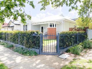 Albury Street Hideaway - Wagga Wagga - 5