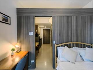 1BR Unit Condotel w Balcony FAME Residences #FM55 - Manila - 8