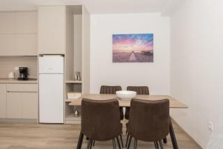 Apartments Mari - Makarska - 8