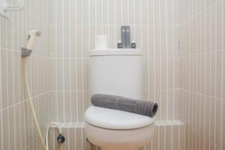 Comfy and Tidy Studio at Cinere Resort Apartment By Travelio - Depok - 3