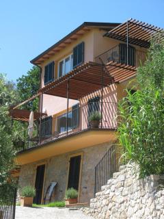 Ulivi House, inside a private Park, pool, tennis, 2 AC BDR, 2BTH, parking next home and private garage in Lerici! - Lerici - 5