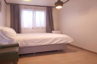 K-7 Hongdae Yeontral park - 1