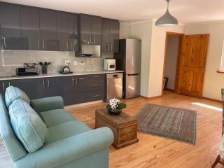 Aristea garden unit- amazing mountain views - Cape Town - 0
