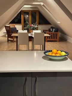 Loft first floor unit - views, spacious, bright - 2
