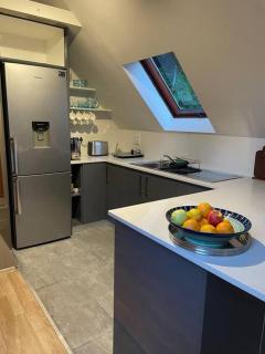 Loft first floor unit - views, spacious, bright - 1