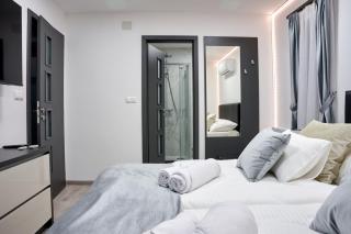 Béke 10 Apartmanház - 4