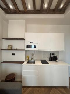 Central Studio Tronchet - Paris - 8