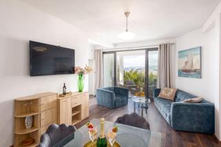 Luxury Apartment With Breathtaking View & Private Pool - 7