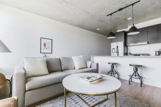 Blueground W Loop gym pool spa wd CHI-1101 - 8