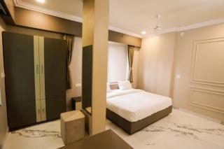 Hotel Indra Palace - 2