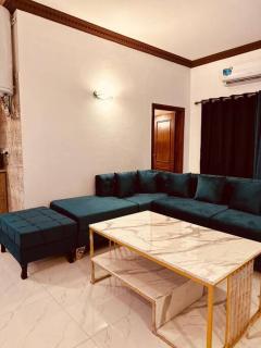 Studio apartments F10 Park tower - Islamabad - 2