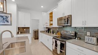 Last Minute Disney Getaway! Private Pool, Hot Tub & Games Room. Book Now! #59659 - Kissimmee - 4