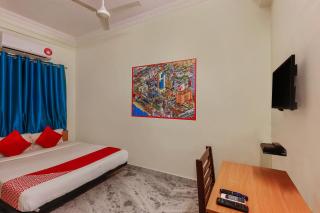 Goldhorn Hotels & Banquet Mehdipatnam Near St Ann's college - Hyderabad - 4