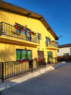 Casa Privata Airport Bucharest Therme Bucharest - Baloteşti - 9
