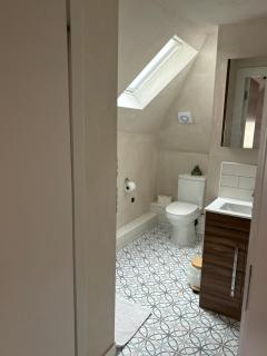Ensuite with private bathroom, London - Londra - 1