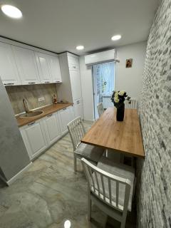 Deluxe Retreat & Business Apart - Iaşi - 3