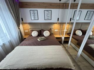 Deluxe Retreat & Business Apart - Iaşi - 2