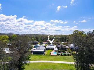 Lakefront House - INEA Retreat - Karraganbah - 3
