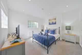Luxury Character Apartment St Albans By Central Stays Short Lets & Serviced Accommodation With Free Parking - Saint Albans - 9