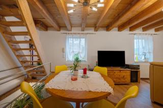 Ferienhaus Störzel - Wohnung B - Hundheim - 2