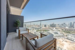 Skyline Retreat at Binghatti in JVC - Dubai - 5