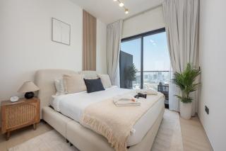 Skyline Retreat at Binghatti in JVC - Dubai - 9