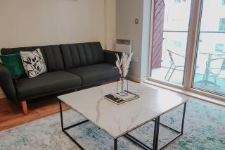 1-Bedroom, 3-Sleeps, Manchester, Near Arenas, Stadiums, Masson Place & Cheetham Hill-517 - 8