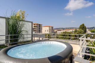Newly Built Apartment with Pool, Walk to the Beach - Antibes - 0