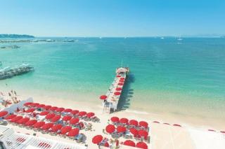 Newly Built Apartment with Pool, Walk to the Beach - 8