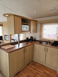 Luxe 6 berth caravan Lytham - Weeton - 1